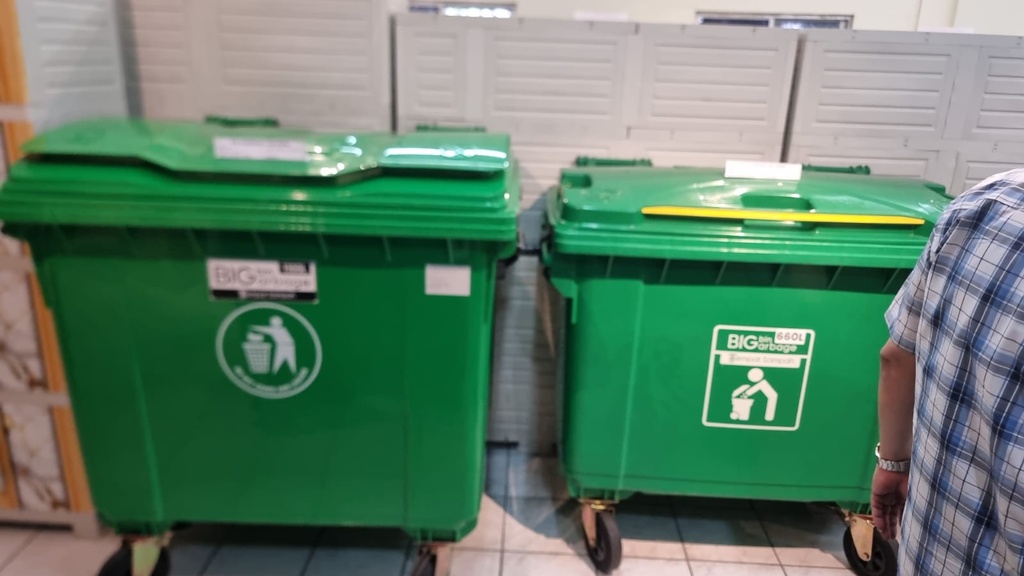 BIG GARBAGE RODA 660 GREEN
